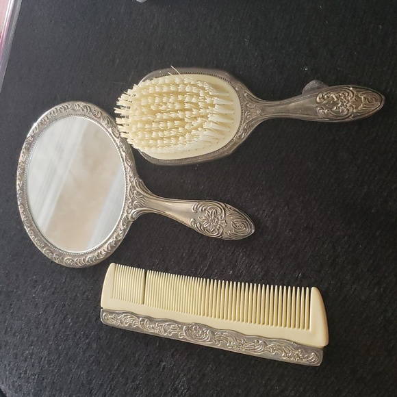 Vintage Accessories - Silver plated  Mirror  and brush set